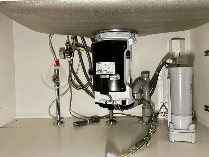 マックス製本体