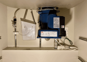 マックス製本体